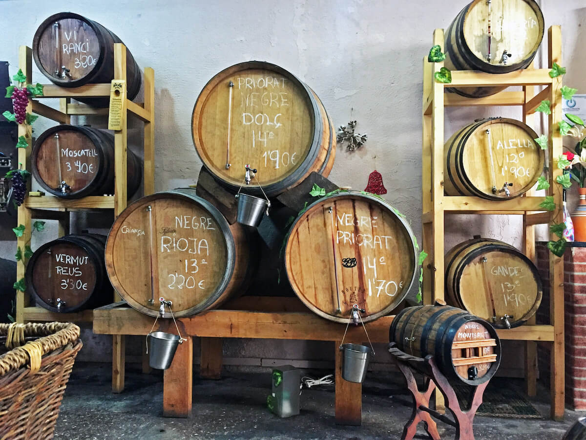 Bodega- Barcelona Barrio Tradition, in Bulk